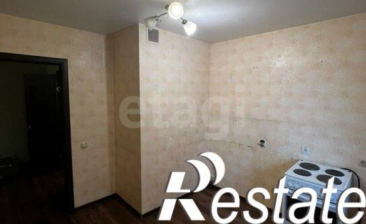 3-комн квартира улица Петра Метальникова, 5 к1,  д. 5 к1