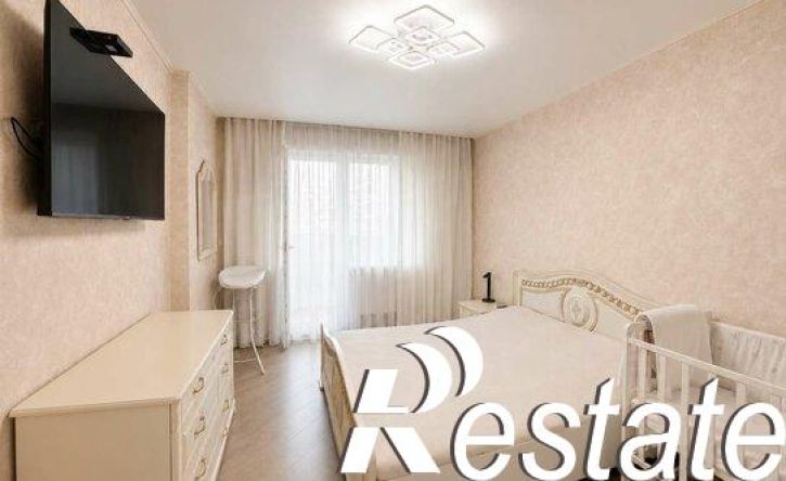 2-комн квартира Российская улица, 79/3 к1,  д. 79/3 к1