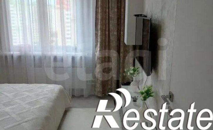 2-комн квартира улица Генерала Трошева, 37,  д. 37