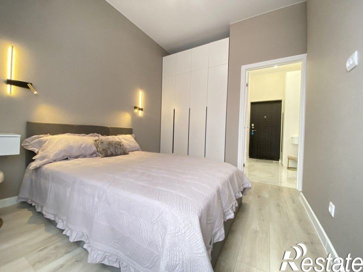 1-комн квартира улица имени Героя Пешкова, 14
