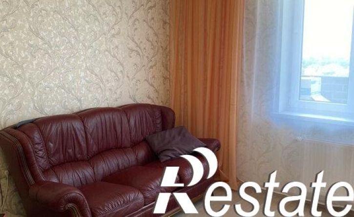 2-комн квартира улица Лётчика Позднякова, 2 к12,  д. 2 к12