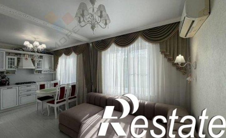 3-комн квартира улица Айвазовского, 98А,  д. 98А