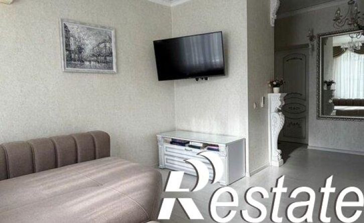 3-комн квартира улица Айвазовского, 98А,  д. 98А