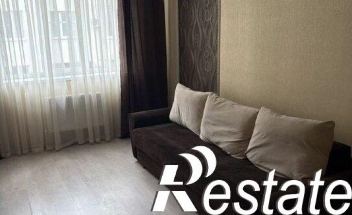 1-комн квартира улица Генерала Петрова, 9,  д. 9