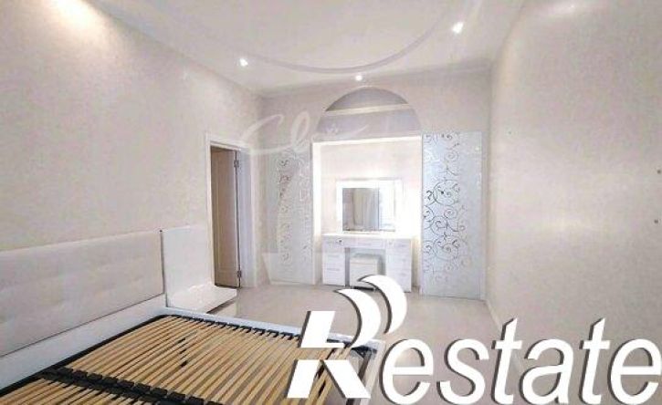 2-комн квартира бульвар Клары Лучко, 10,  д. 10