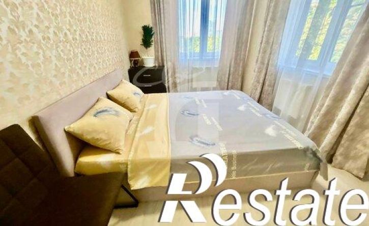 2-комн квартира улица Героев-Разведчиков, 12/1,  д. 12/1