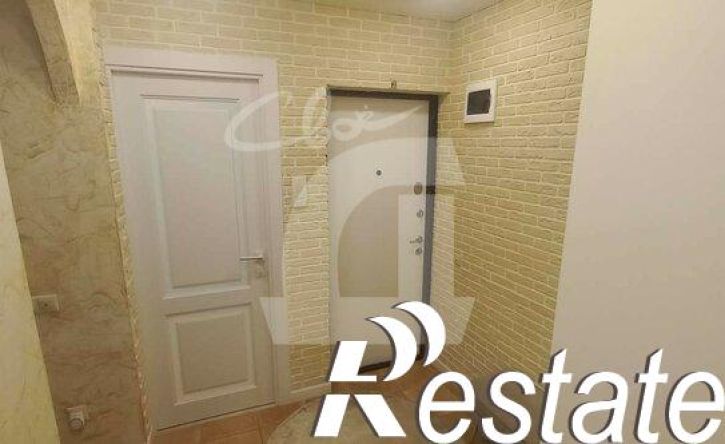 3-комн квартира улица Атарбекова, 44,  д. 44