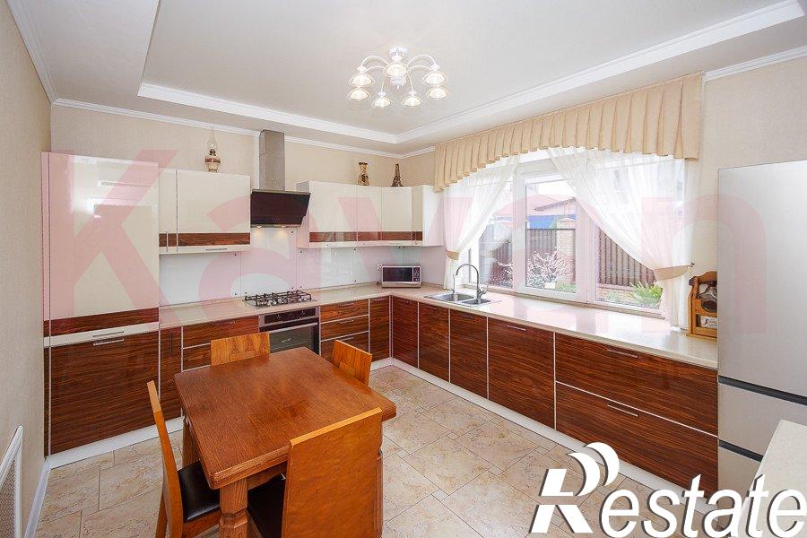 Купить дачу, дом, коттедж за 48 500 000 рублей на Баварская ул.