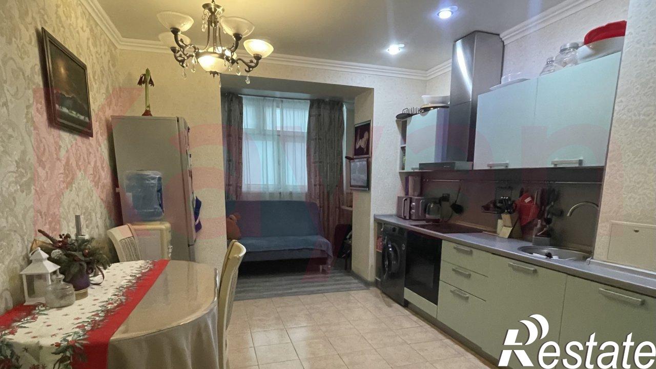 Купить квартиру за 11 990 000 рублей на им. Атарбекова ул.