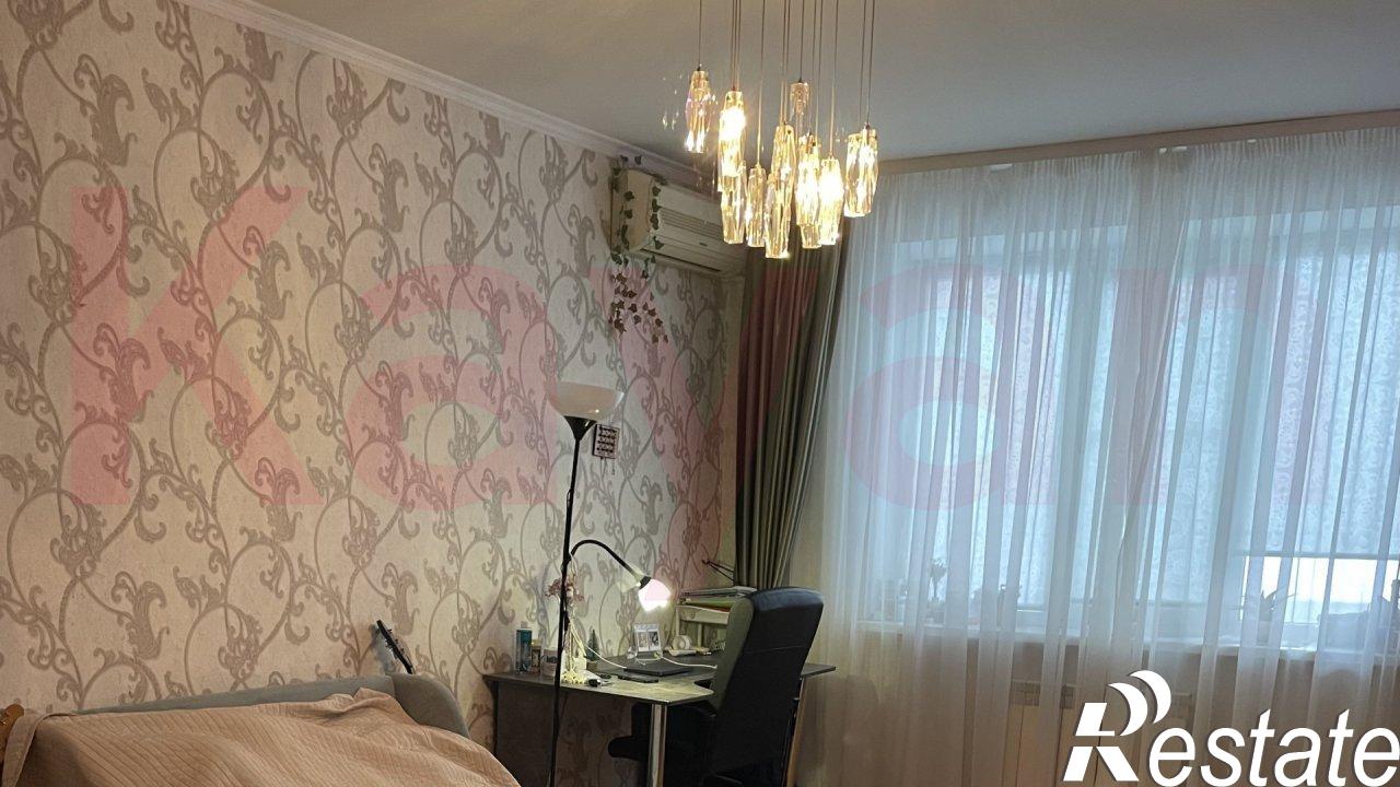 Купить квартиру за 11 990 000 рублей на им. Атарбекова ул.