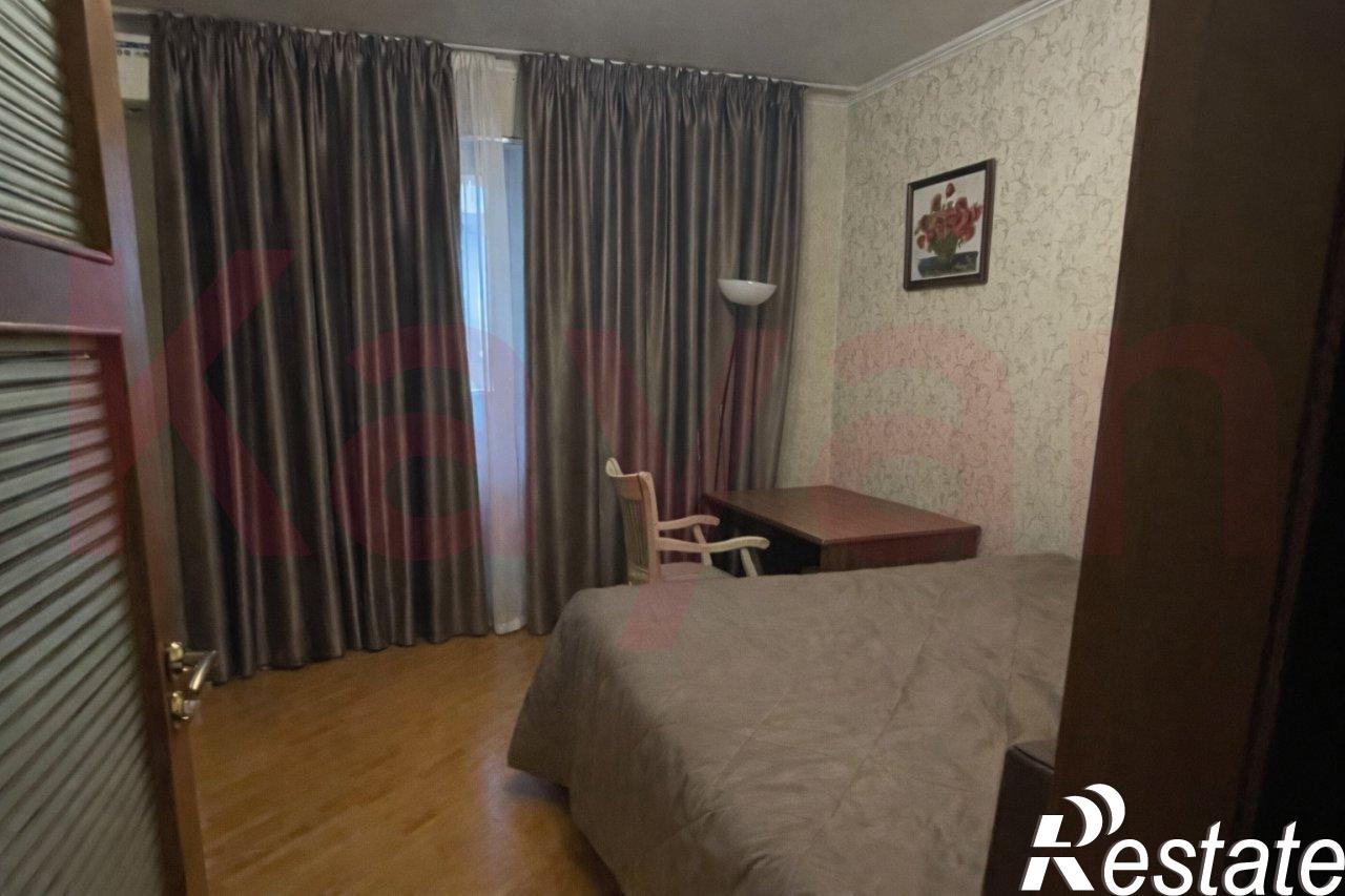 Купить квартиру за 11 990 000 рублей на им. Атарбекова ул.