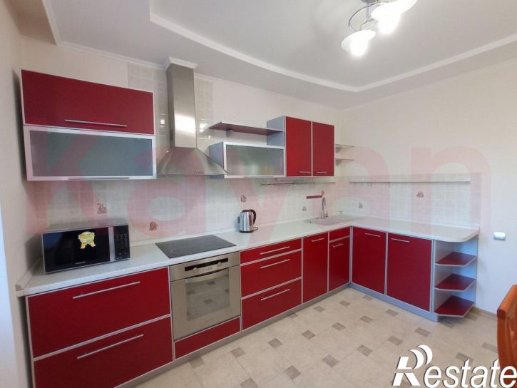 2-комн квартира им. Воровского ул.