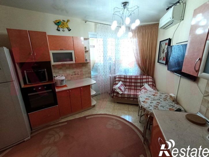 2-комн квартира им. Передерия ул.