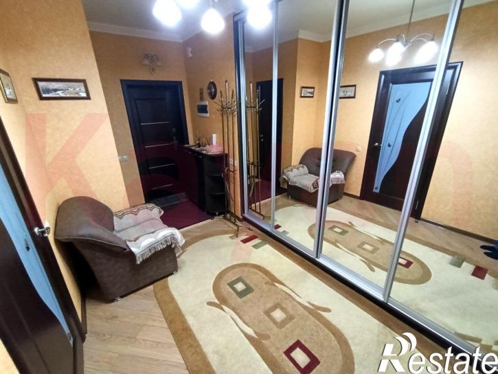 2-комн квартира им. Передерия ул.