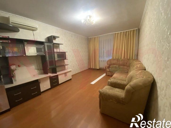 2-комн квартира им. Безкровного ул.