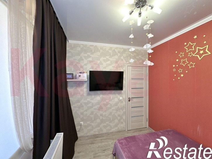 3-комн квартира Героев-Разведчиков ул.