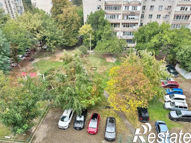3-комн квартира Симферопольская ул.