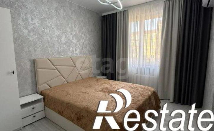 2-комн квартира улица Лётчика Позднякова, 2 к13,  д. 2 к13