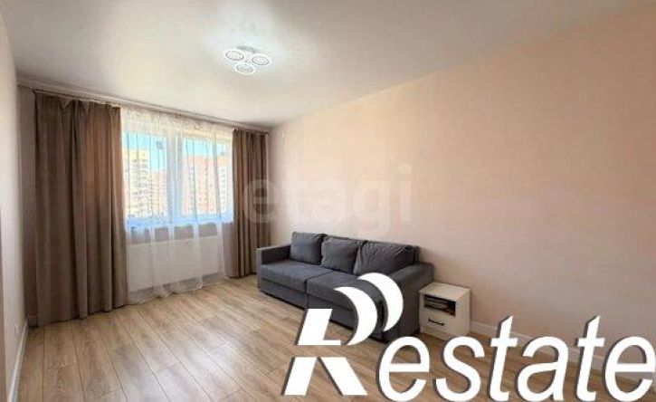 2-комн квартира улица имени Владимира Жириновского, 1 к7,  д. 1 к7
