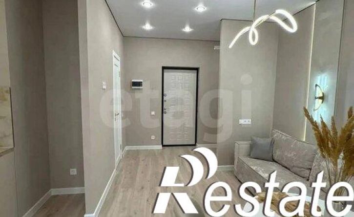 2-комн квартира Российская улица, 267 к4,  д. 267 к4