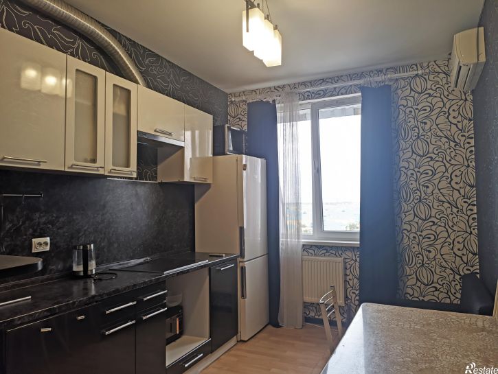 1-комн квартира Корчагинцев, 10