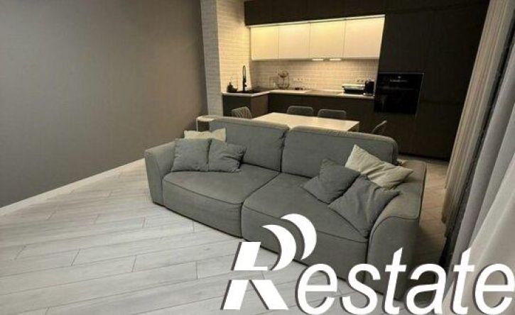 3-комн квартира улица Героя Сарабеева, 5 к4,  д. 5 к4