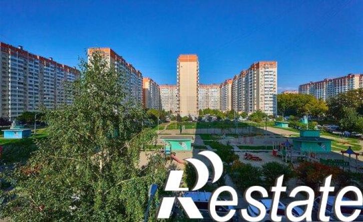 2-комн квартира улица 40 лет Победы, 131,  д. 131