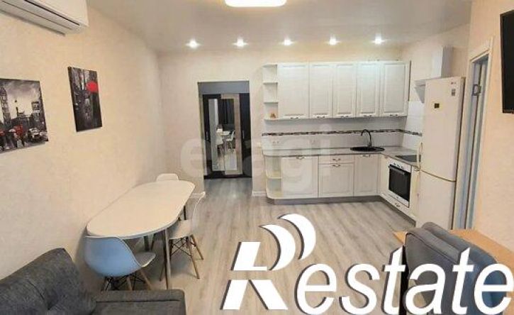 2-комн квартира улица Цезаря Куникова, 24 к3,  д. 24 к3